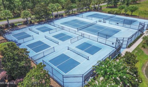 Pickleball-Tennis