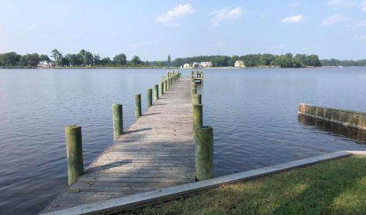 community dock