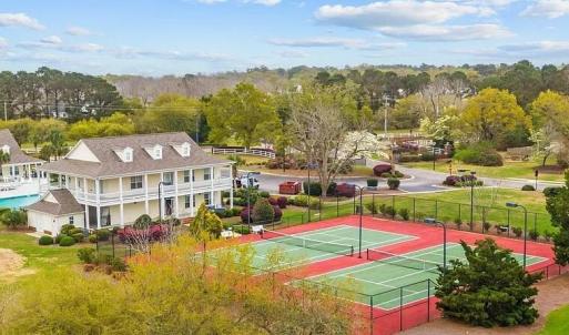 Tennis