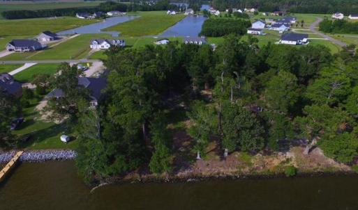 495 Pt V Dr drone shot from river