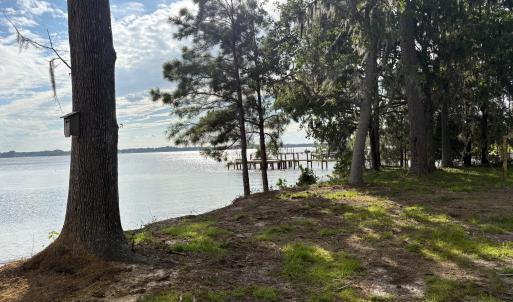 495 lot looking u the river