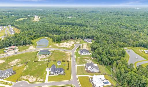 16-DJI_20250806004115_0012_D