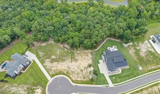 21-DJI_20250806004600_0027_D