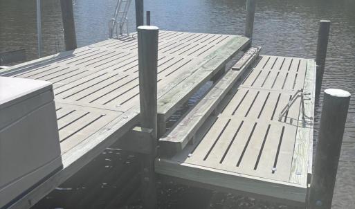 Dock 3
