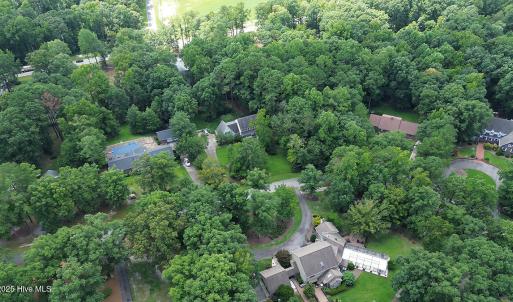 BARRINGTON WOODS 7