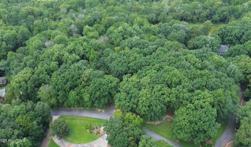 BARRINGTON WOODS 8