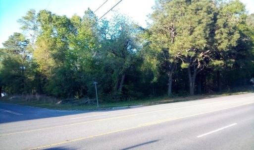 Hwy 74E - Pic 1
