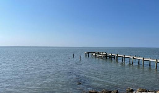 620 Seashore Dr