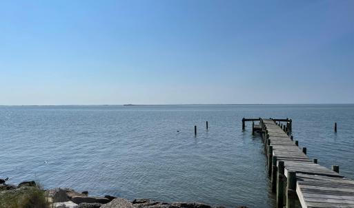 620 Seashore