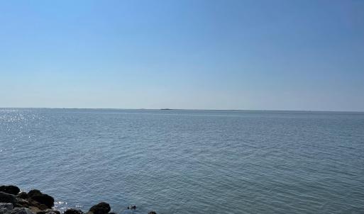 620 Seashore Dr