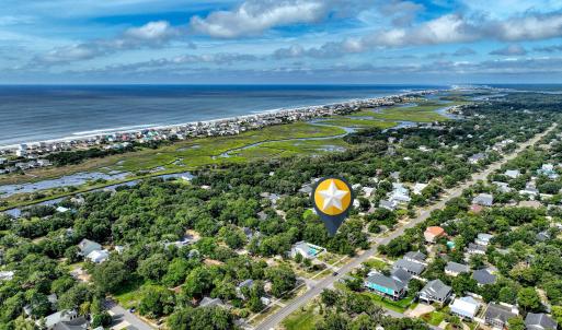 505 W. Oak Island Drive-08