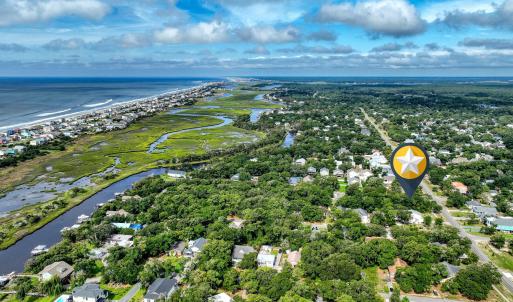 505 W. Oak Island Drive-10