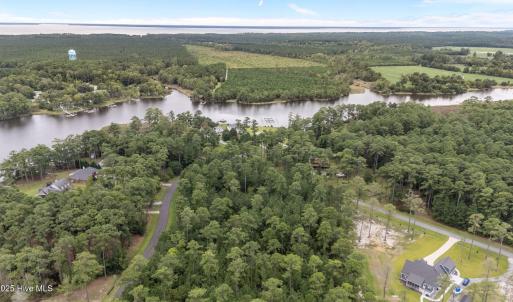 7-web-or-mls-DJI_20250822130045_0019_D