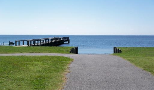 8. Coimmunity Boat Ramp on Sound