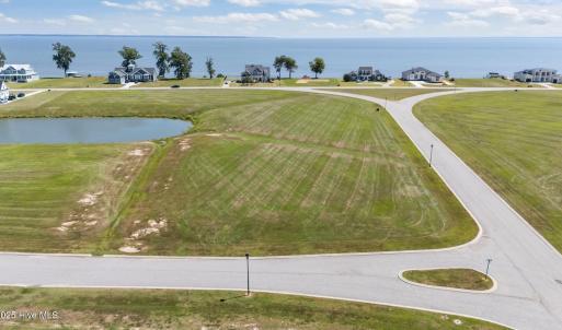 120/104 Majestic Circle