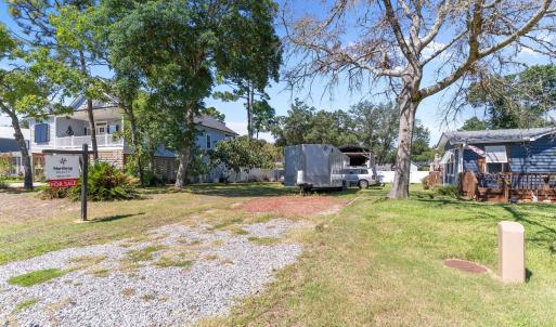 209 NE 55th