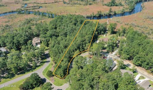 707SonataDriveDrone-LotLines