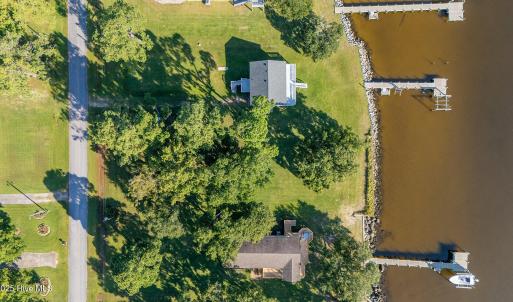 173 SOUTH RIVER DRIVE (5)