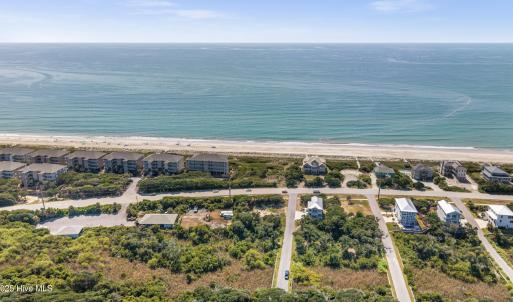 5-DJI_20250906235921_0003_D