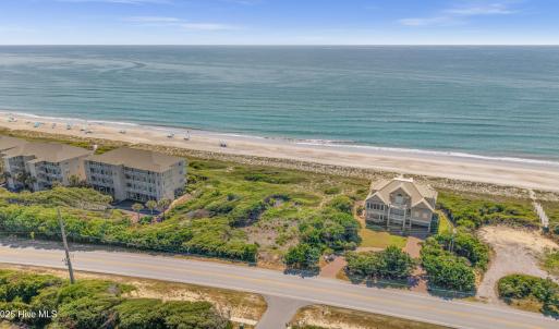 17-DJI_20250907000440_0024_D