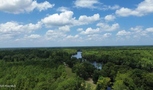 dji_fly_20250724_012950_59_1753310062485