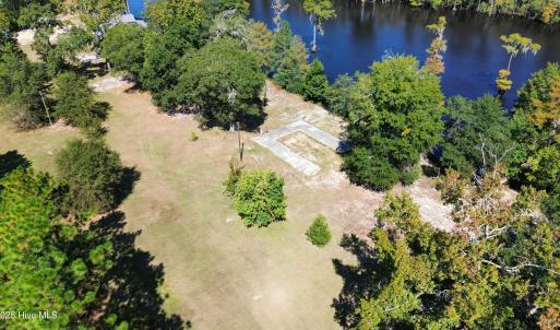 dji_fly_20250917_233448_109_175814361772