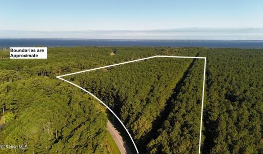 DJI_20250912084840_0482_D Large