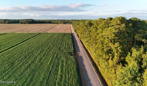 dji_fly_20250918_183918_0447_17582353651