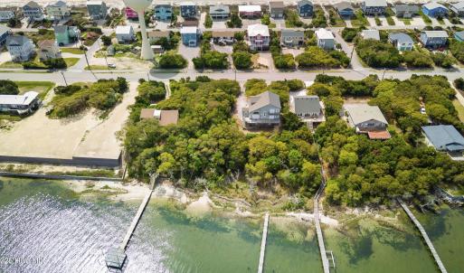 708-EmeraldDr-4-11-2024-009