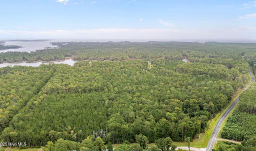 1-web-or-mls-DJI_20250929152747_0033_D