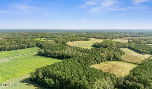 DJI_20251004105025_0007_D