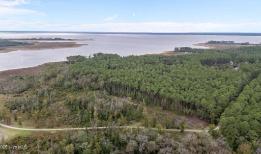 11-web-or-mls-DJI_20251013162209_0041_D