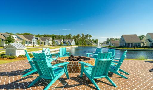 Community Fire Pit on Traders Lake