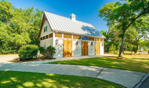 Beau Coast Kayak Barn