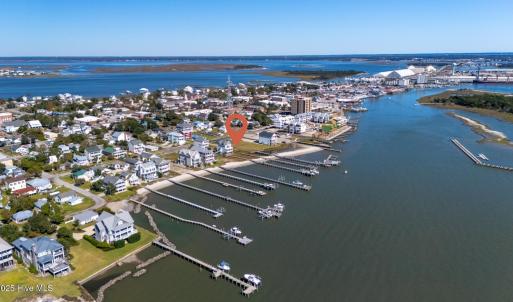 Vacant waterfront lot