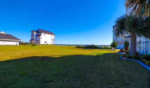 Vacant waterfront lot