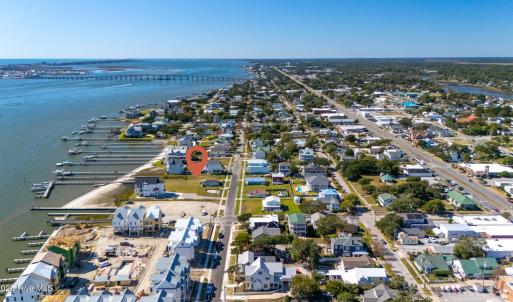 Vacant waterfront lot