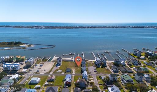 Vacant waterfront lot