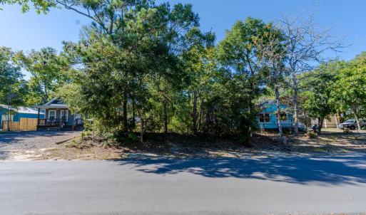 127 NW 15th St-14