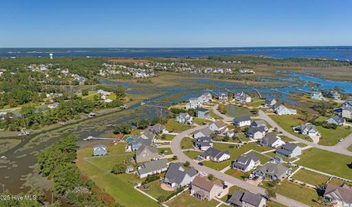 Vacant lot in Mariners Pointe
