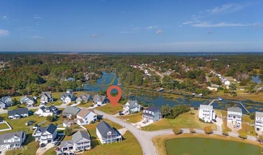 Vacant lot in Mariners Pointe