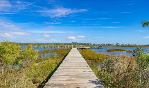 Mariners Pointe dock