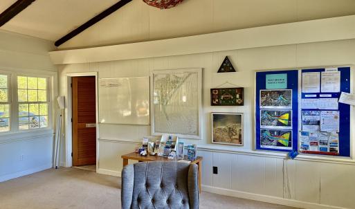 Lounge at Sea Harbour Yacht Club