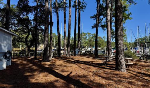 Amenities at Sea Harbour Yacht Club