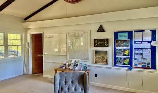 Lounge at Sea Harbour Yacht Club