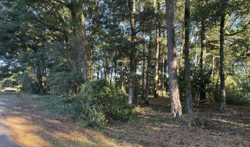 View from front right corner