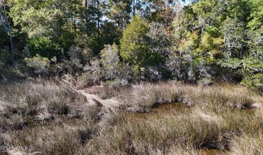 DJI_20251022140414_0540_D Large