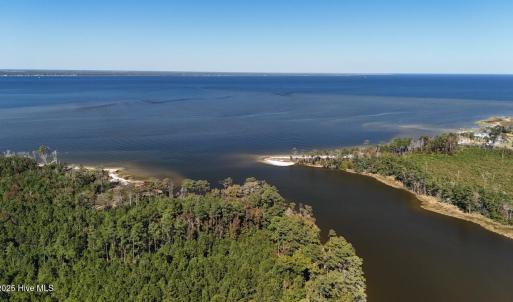 DJI_20251022140510_0544_D Large