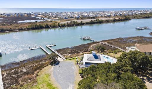 Stunning Waterfront Setting...