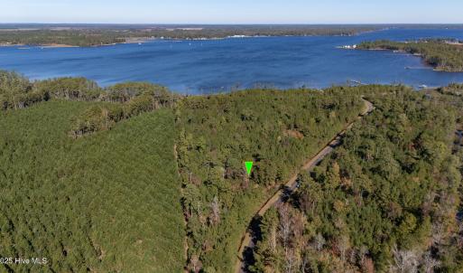 2_photo-177-castaway-road